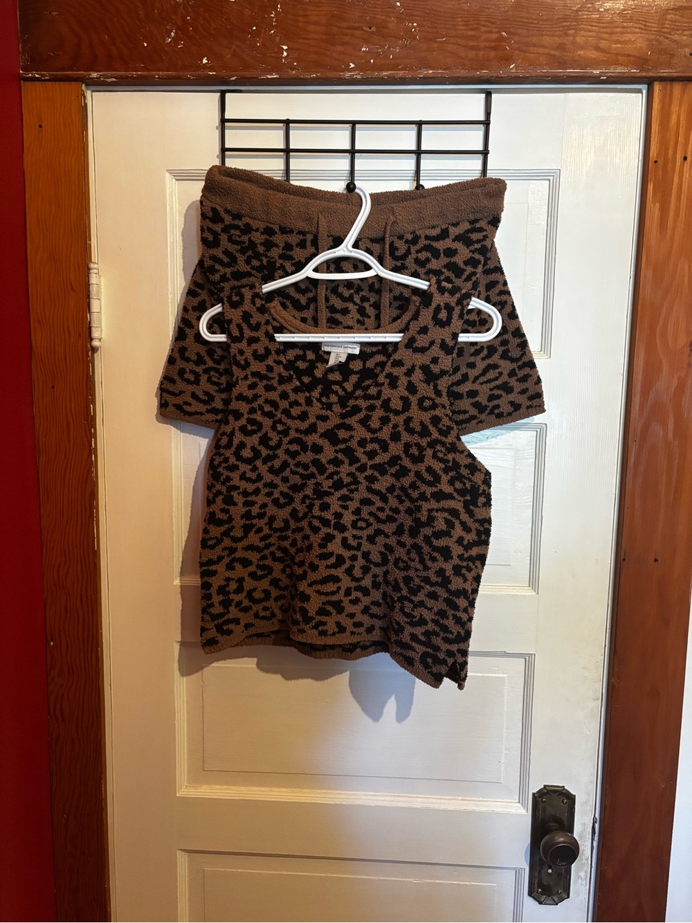 cupcakes & cashmere Brown and Black Leopard Knit Set